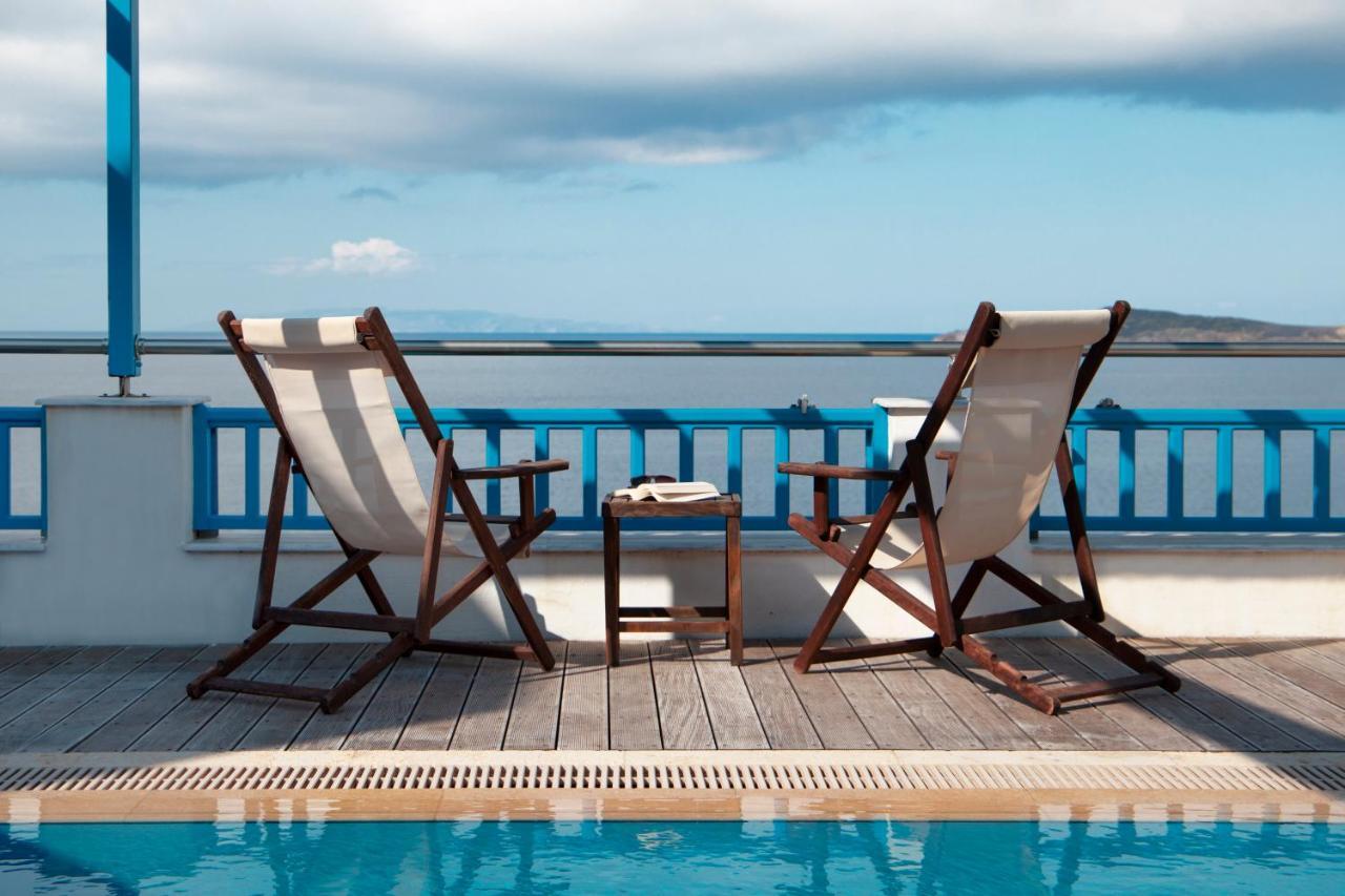 Blue Waves View Villa Баци Екстериор снимка