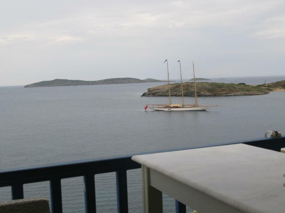 Blue Waves View Villa Баци Екстериор снимка